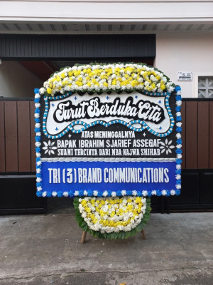 Papan Bunga Duka di Poso